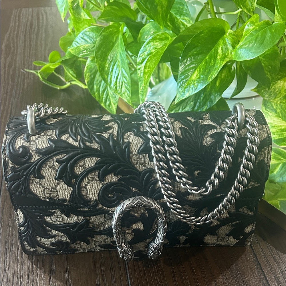 Gucci Dionysus Arabesque GG Supreme Shoulder Bag